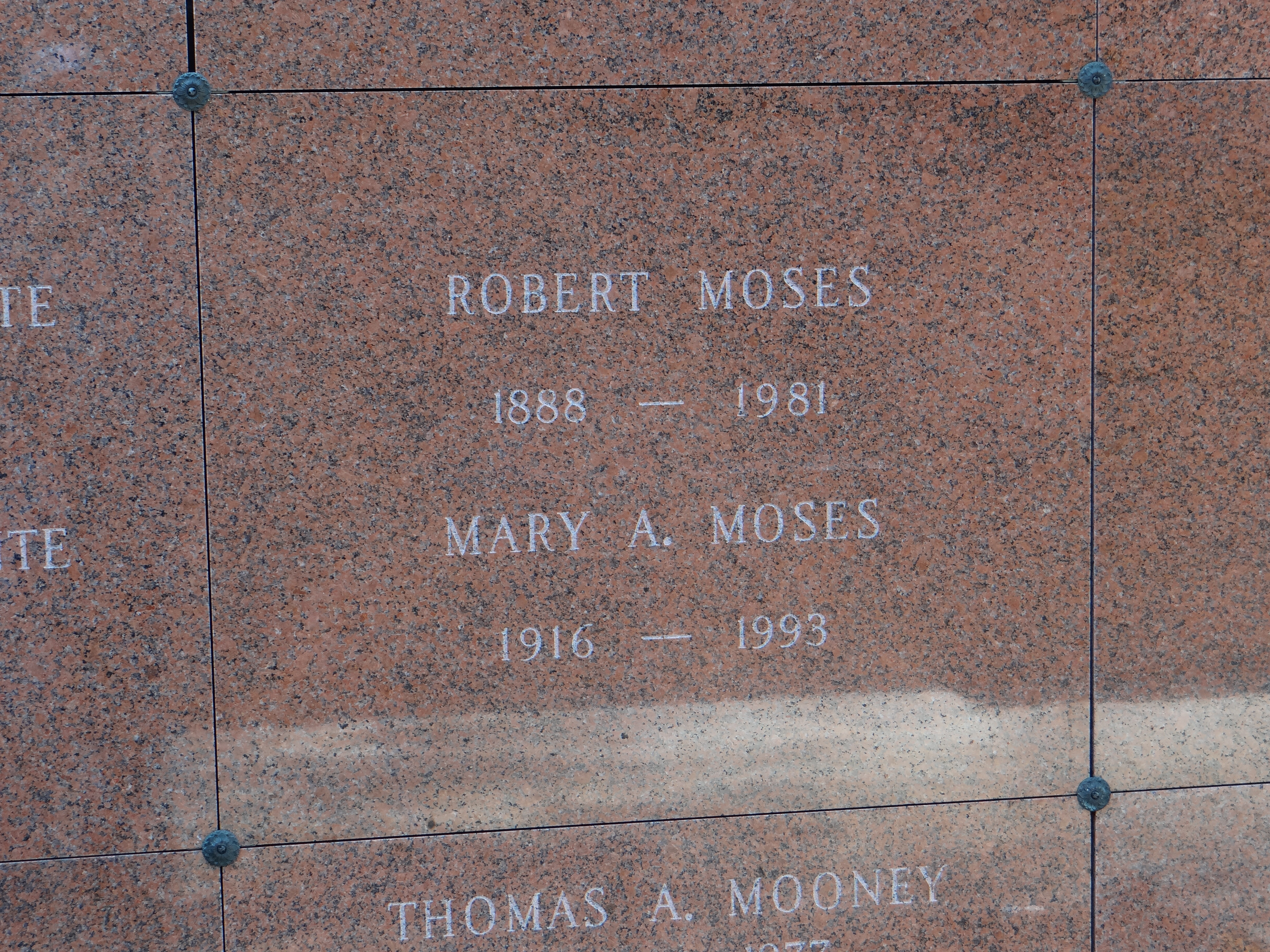 Robert Moses crypt