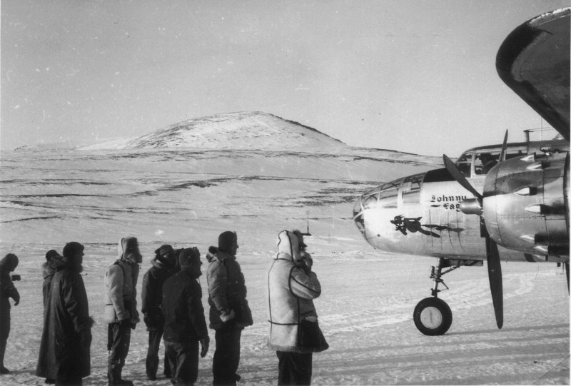 B-25 Crystal 3 on Baffin Island