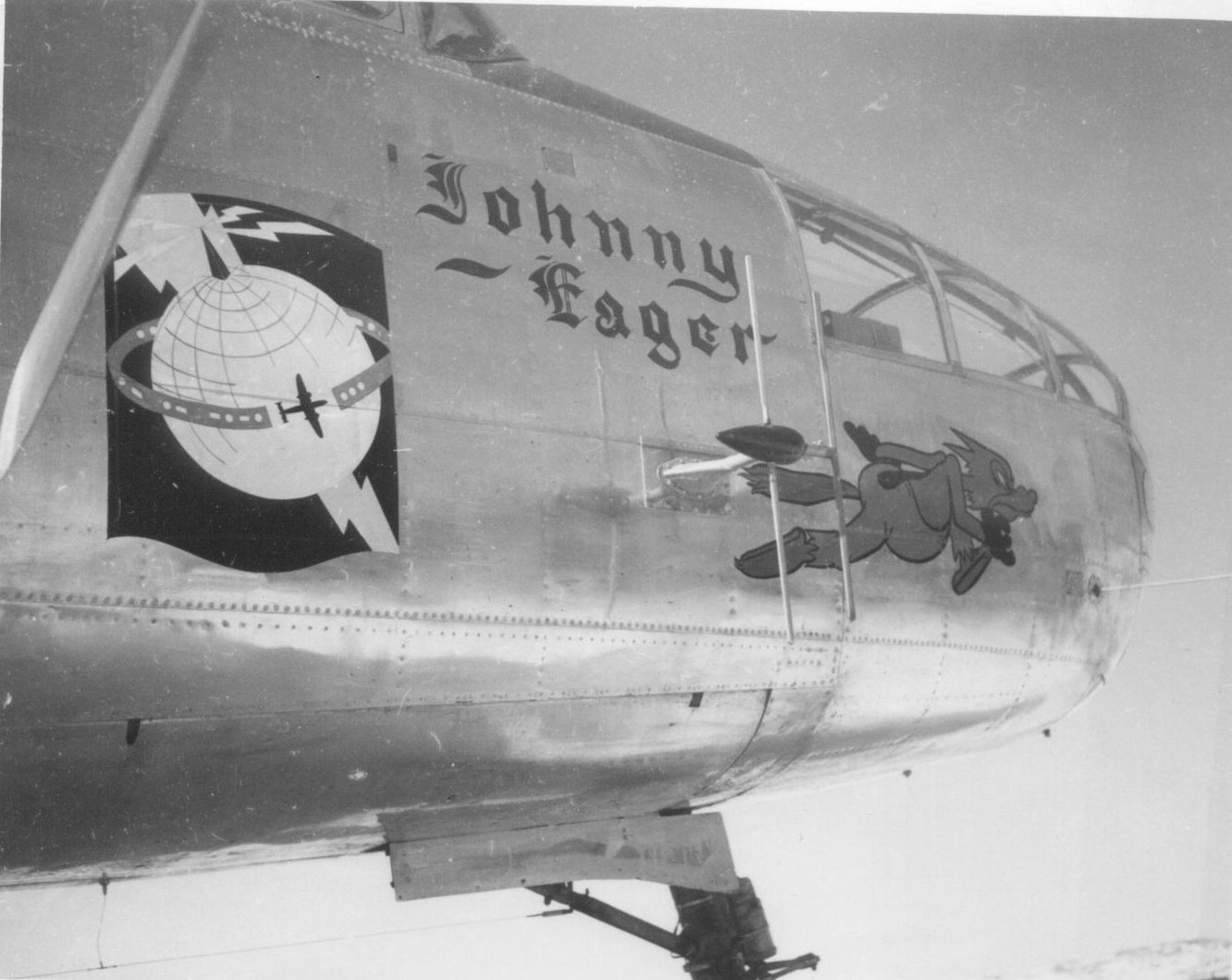 Johnny Eager, B-25 nose art