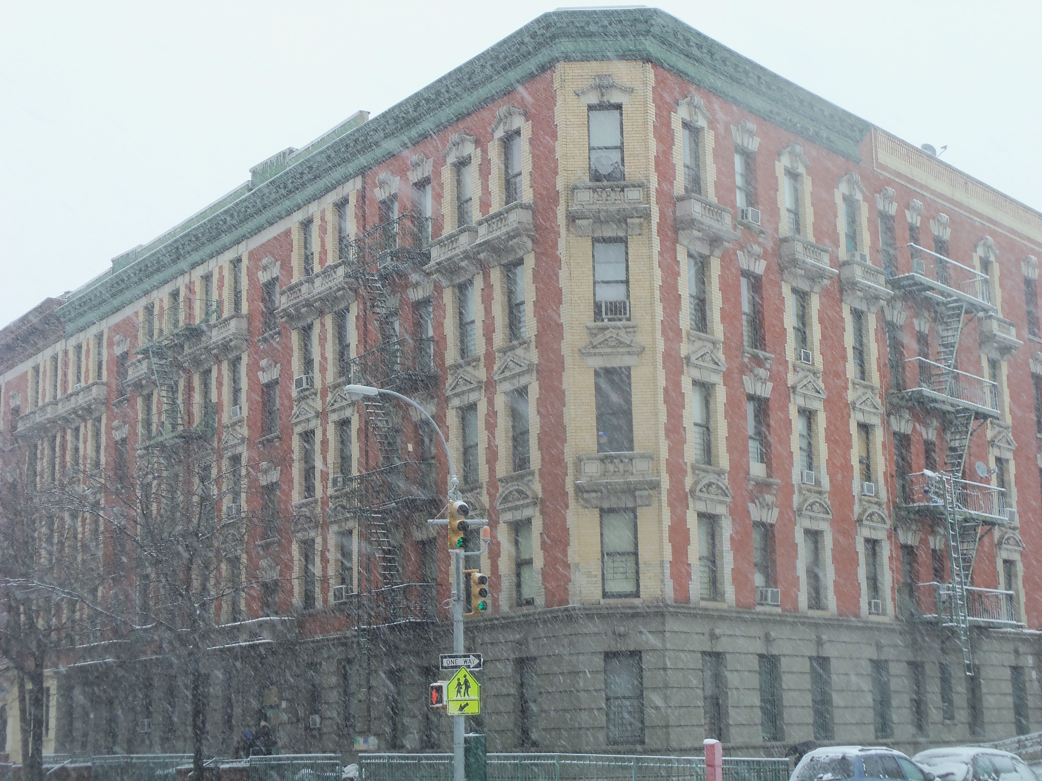 old apartment building on Boston Rd and E. 168th