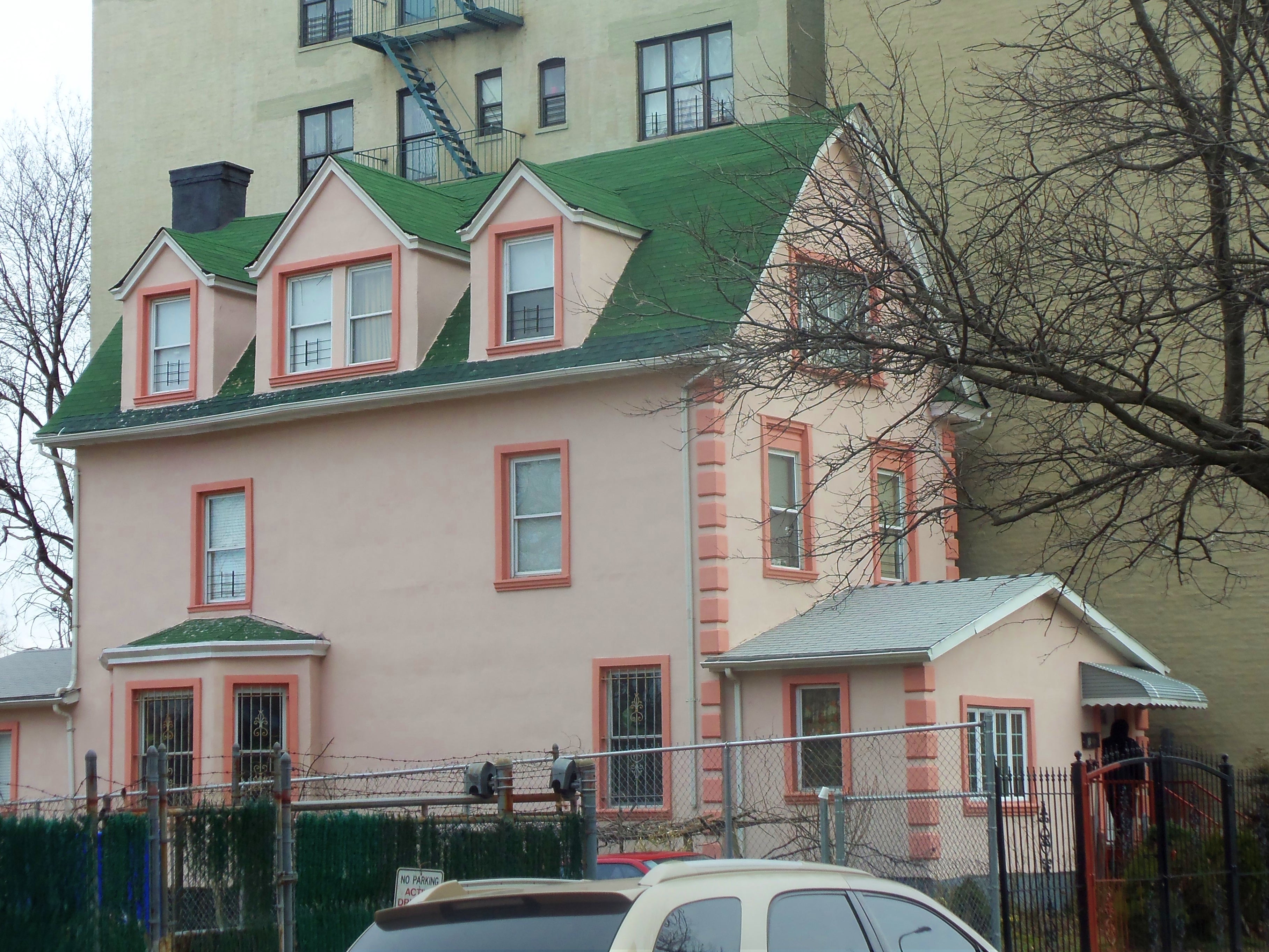 pink house on University Avenue