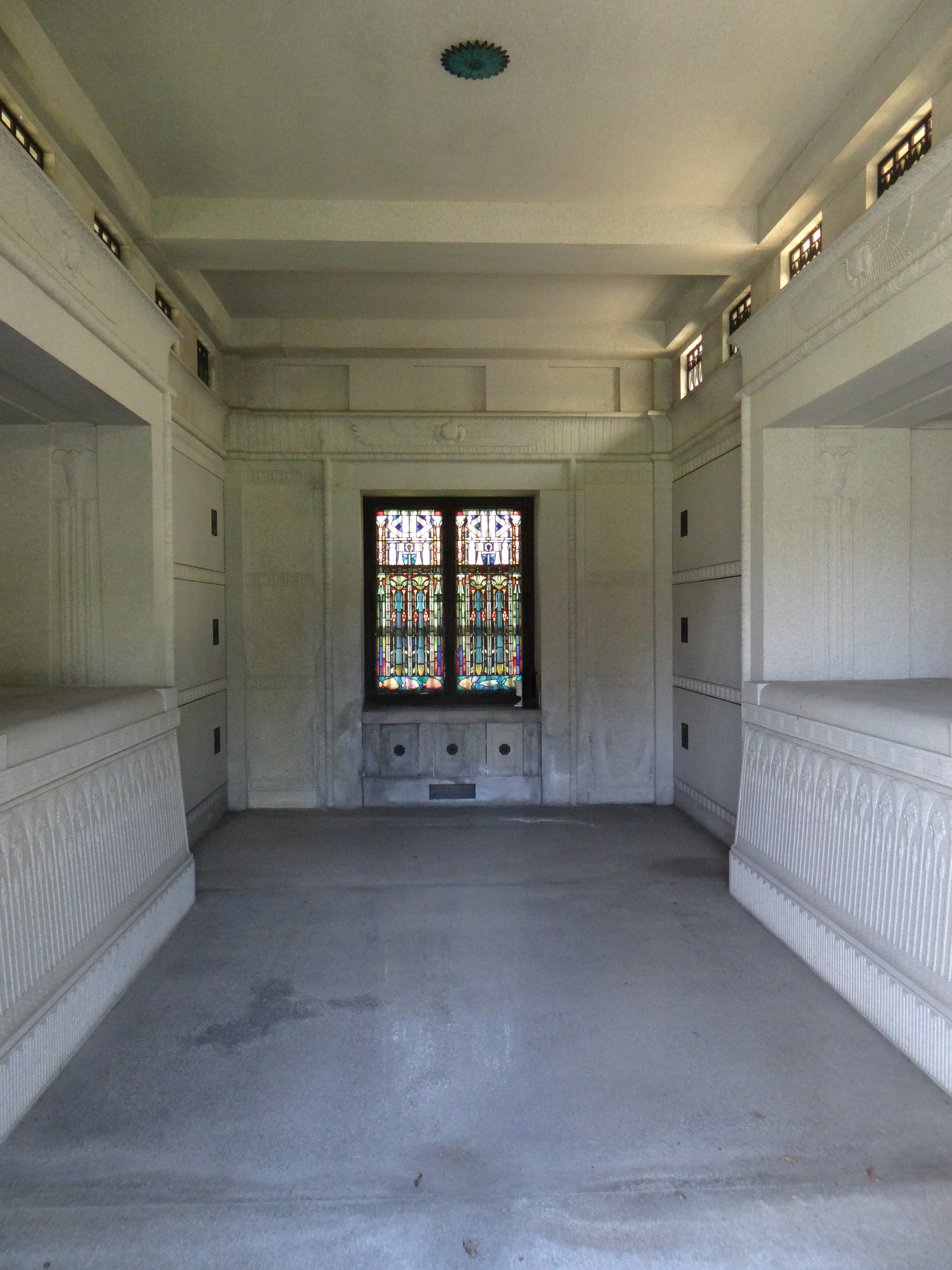 Bache mausoleum interior